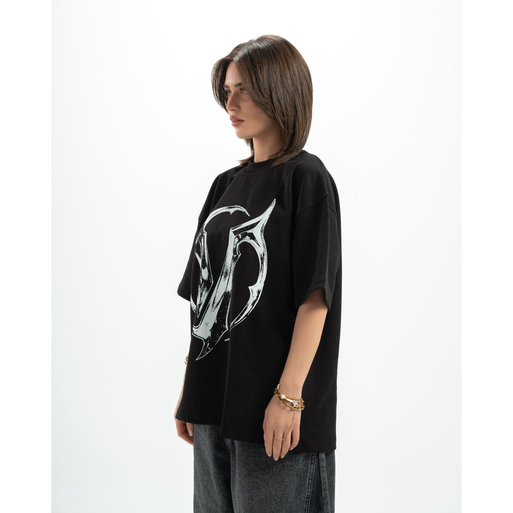 Black V t-shirt